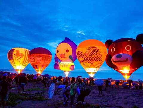 太麻里曙光光雕音樂會_照片為台東縣政府提供