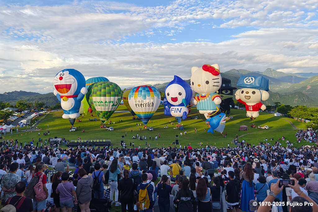 今年夏天，誠摯邀請大家相約鹿野高台，與【哆啦A夢】一同享受歡樂繽紛的夏日記憶。_圖片取自臺東縣政府縣政新聞