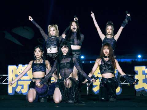 紫月光帶來精采演出_圖片取自臺東縣政府縣政新聞