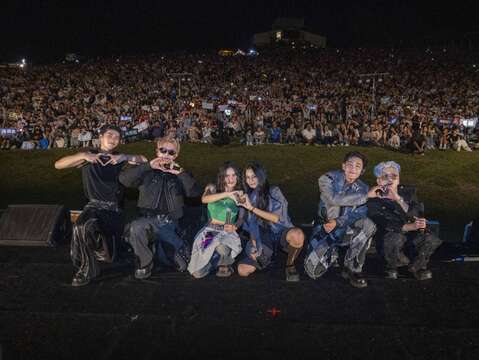 人氣團體U:NUS與KAXA輪番演出_照片為臺東縣政府提供